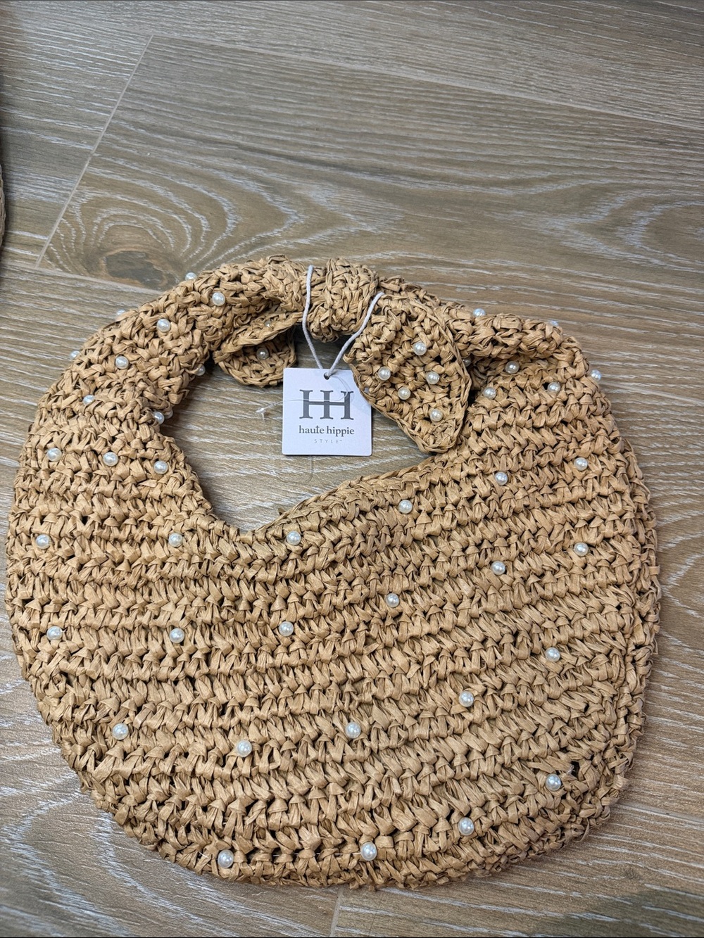 Haute Hippie Hand Bag Faux Pearls Natural Beige Straw Crescent Hobo Boho Coastal - Picture 1 of 9